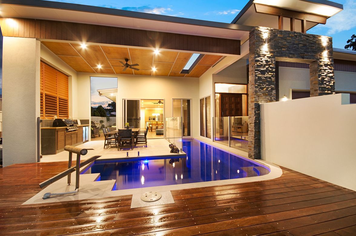Pelican Waters New Build