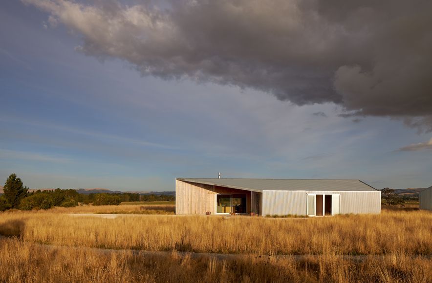 Kahutara House