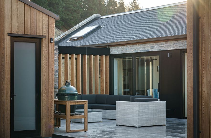 Hillend Residence
