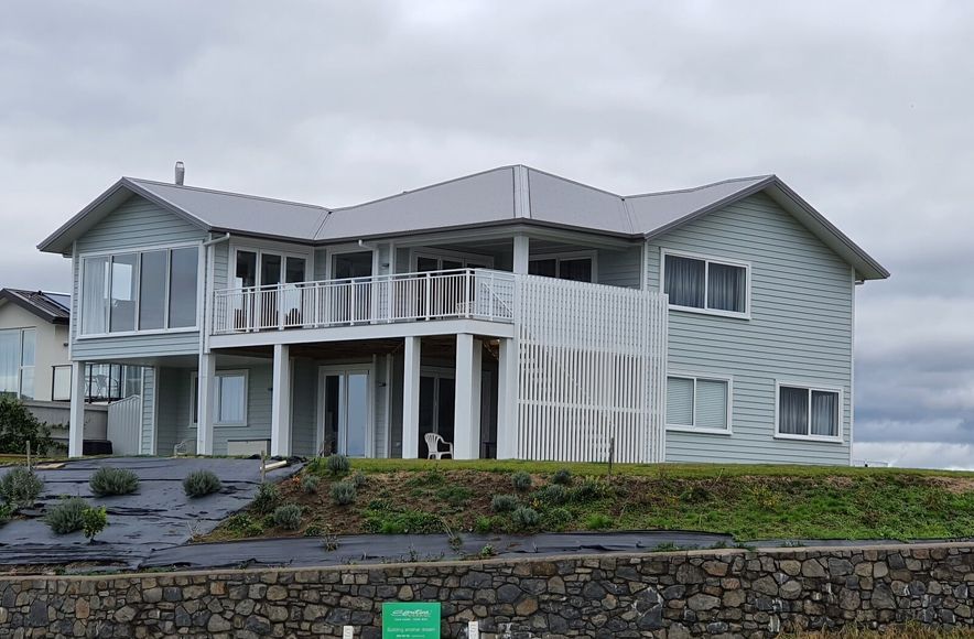 Omokoroa House