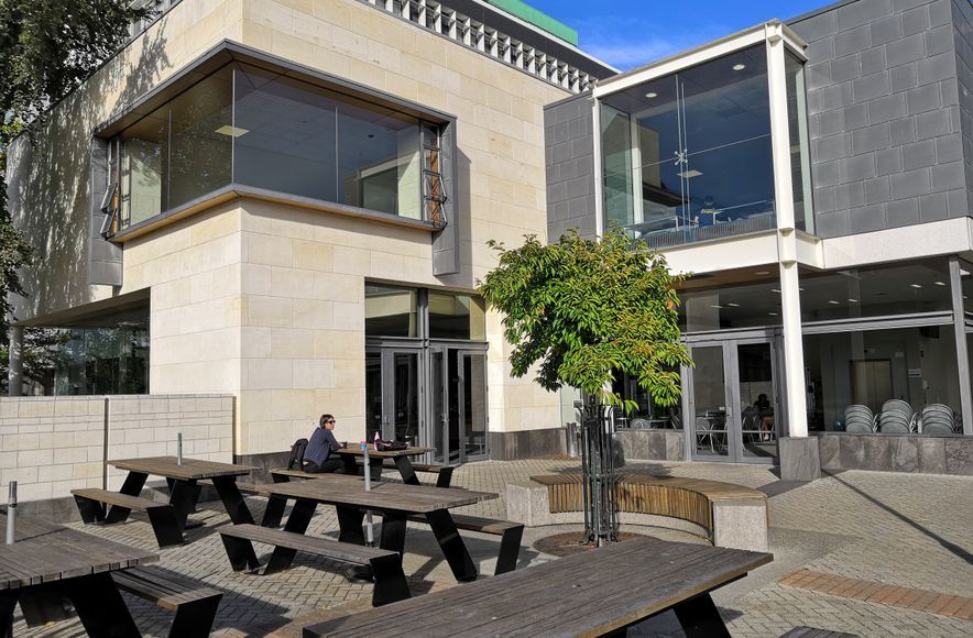 Otago University - Visitor's Centre & St David's Lecture Theatre