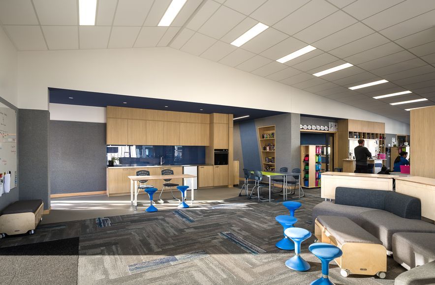 Te Parito Kōwhai Russley School