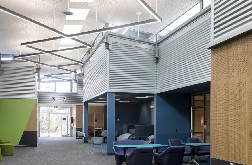 Charles Sturt University – Albury 754