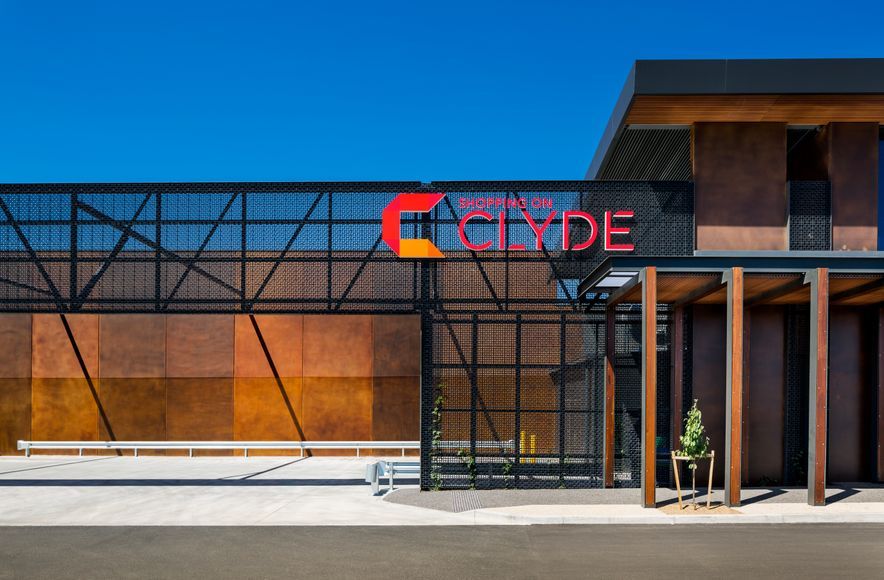 Shopping on Clyde
