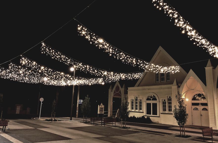 Paeroa streetscape wire catenary lighting