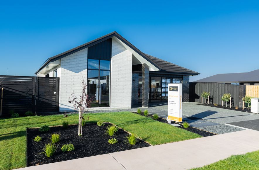 Finstock, Faringdon Showhome Rolleston