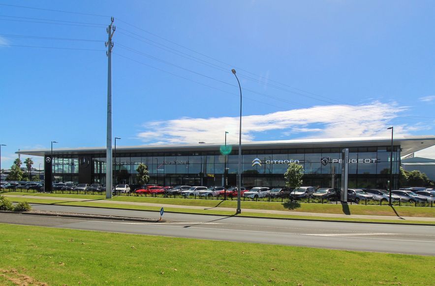 Mercedes Benz Takapuna, Auckland