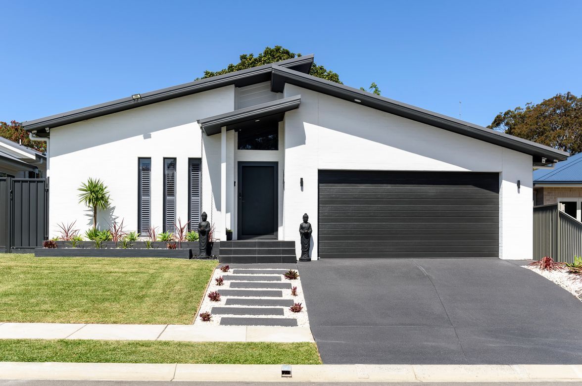 Single level house