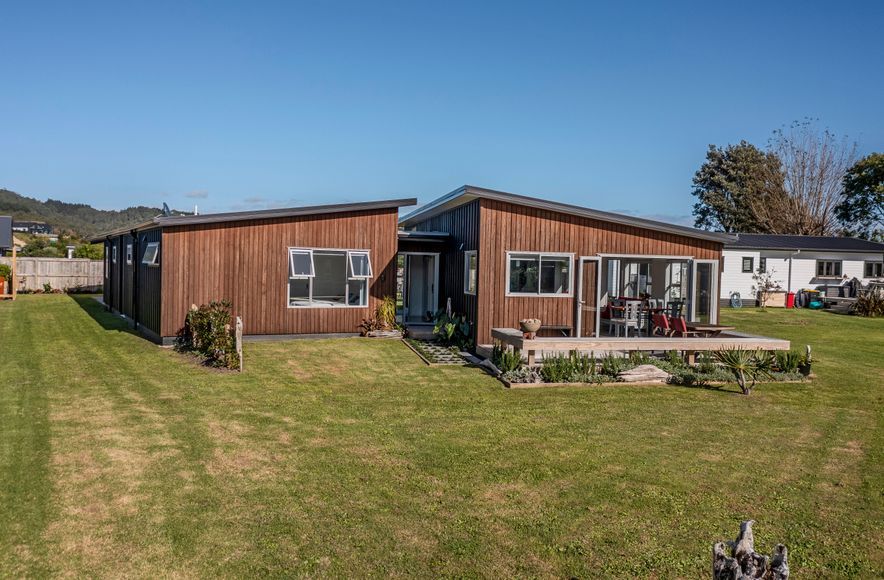 Orchard House - Cooks Beach