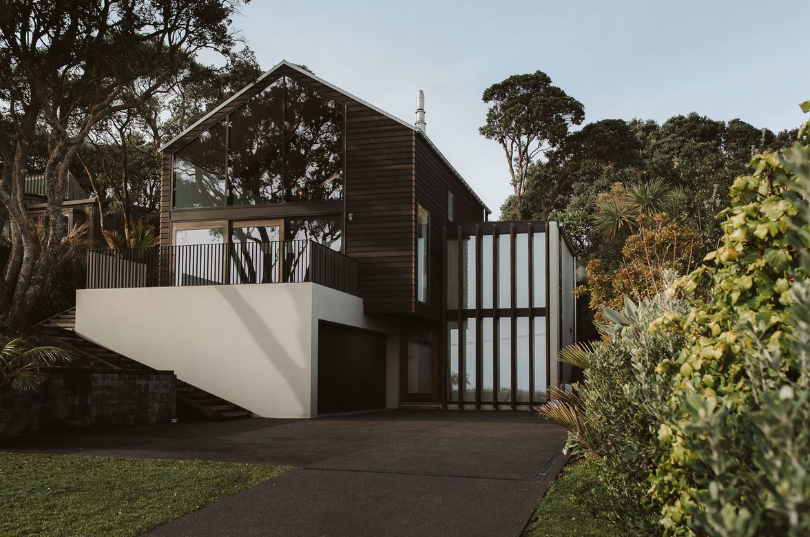 92MT House
