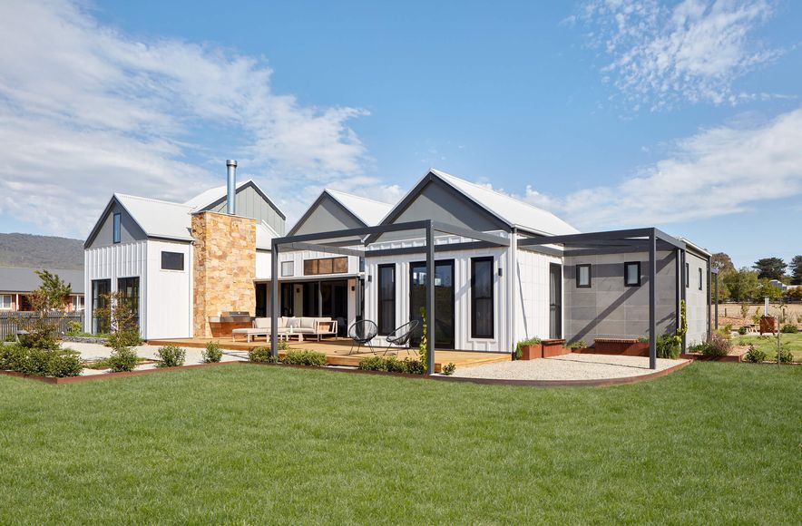 Village House Woodend