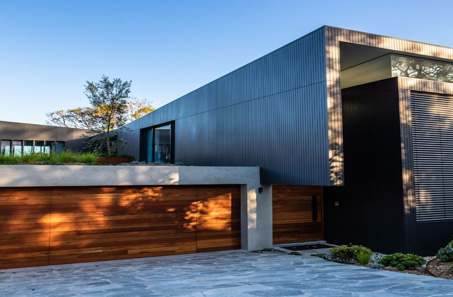 Overlap House