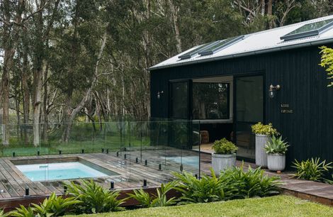 Keshi Cottage