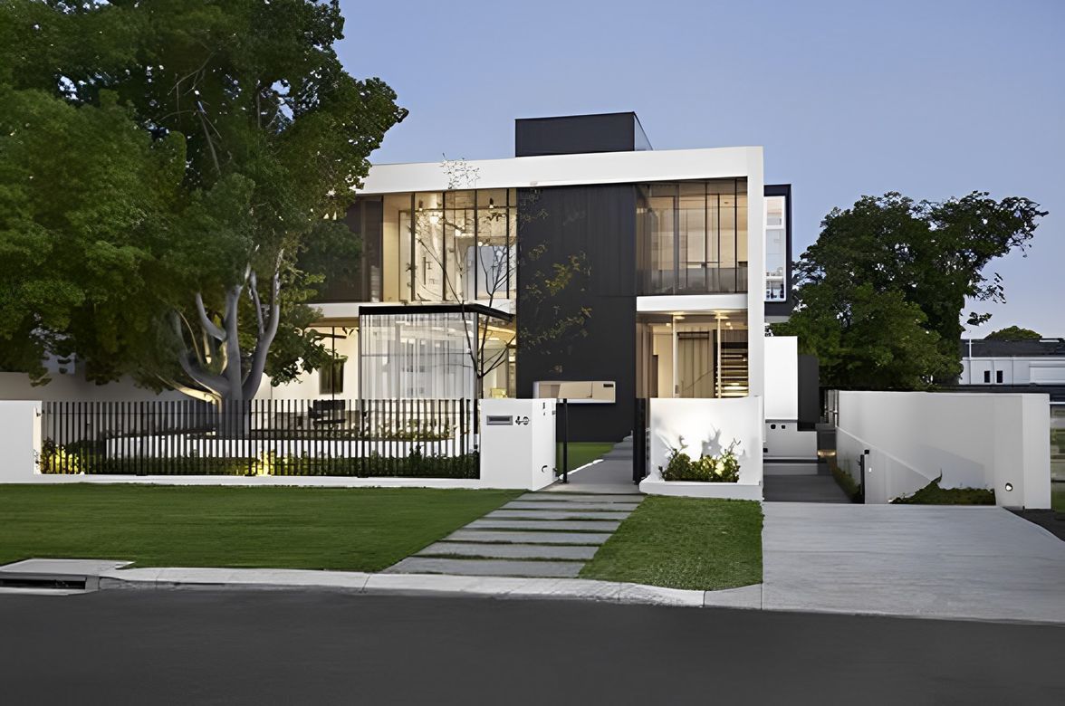 1021 Gallery House