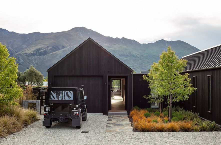 Roys Peak Crib