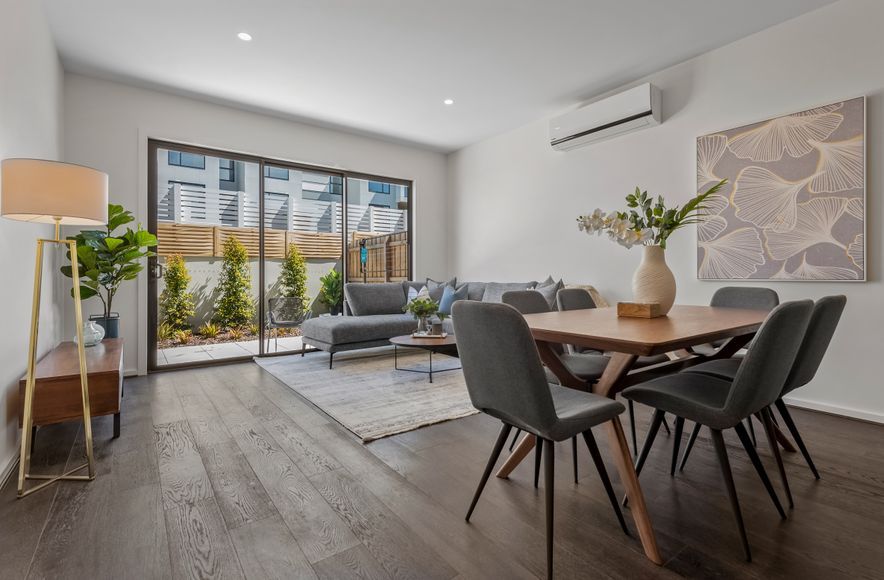 Eastwood Monash, Clayton