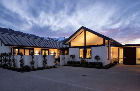 Roys Bay House, Wanaka