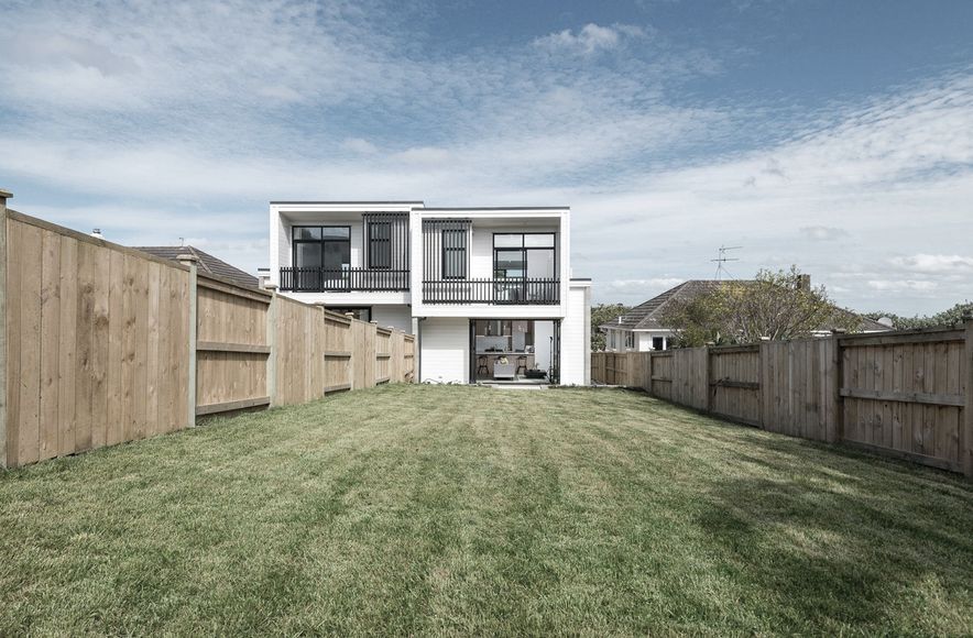 Castledine Crescent, Glen Innes
