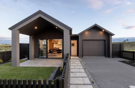 Classic Builders Brymer Heights Show Home
