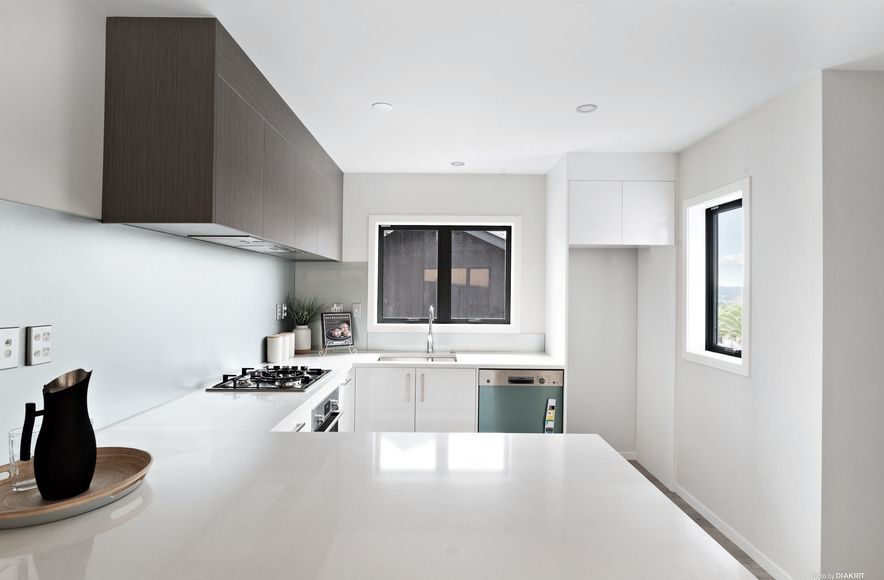 Clearview Heights, Ranui
