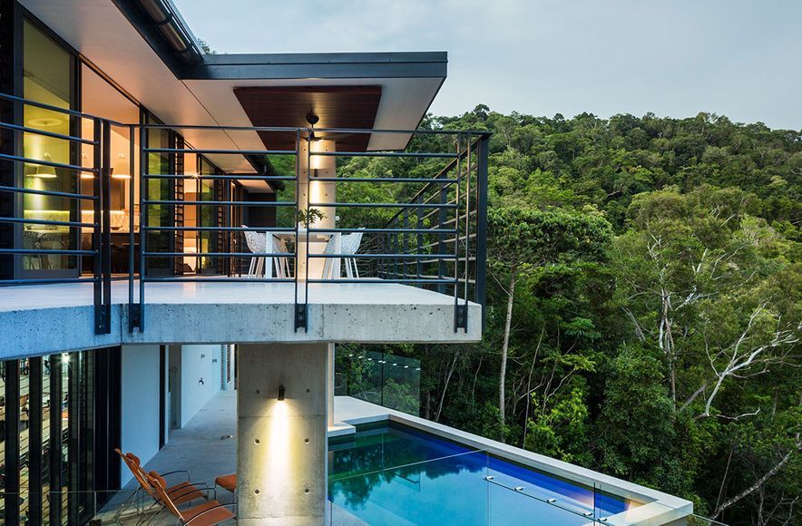 Edge Hill Residence