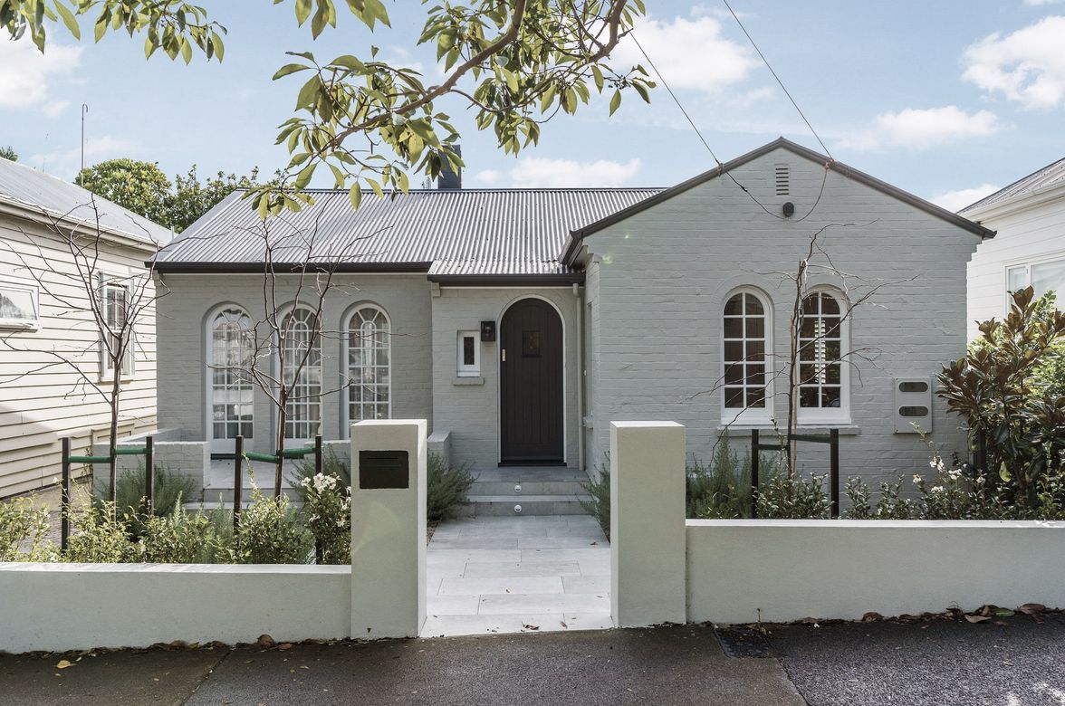 Rebuilding a traditional showhome