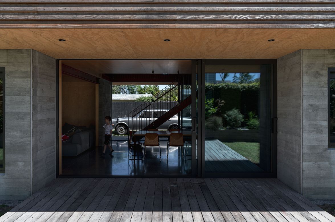 Glen Innes House