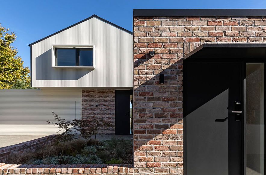 Mount Albert Home