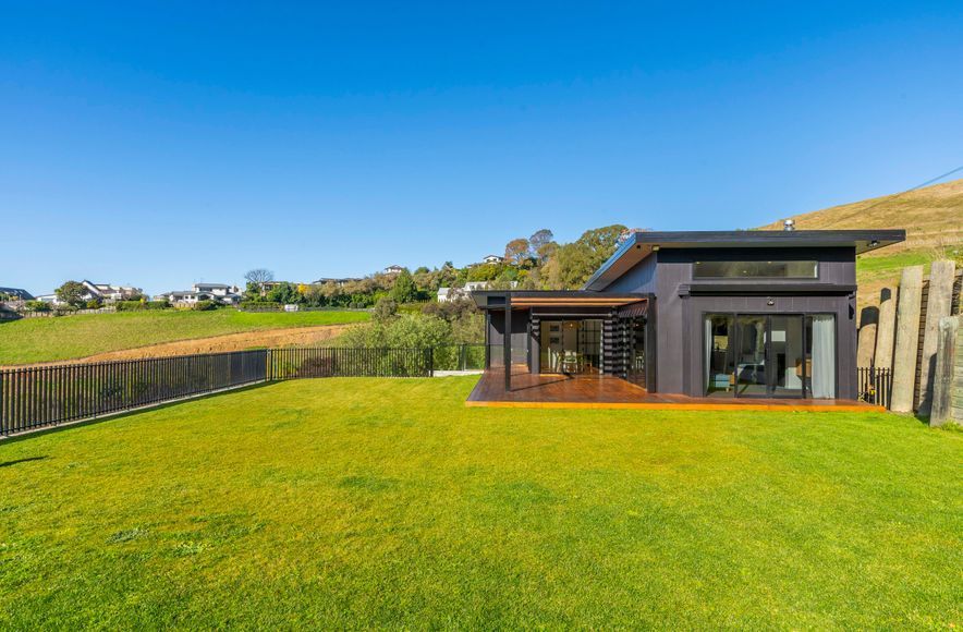 Taradale Hills Home