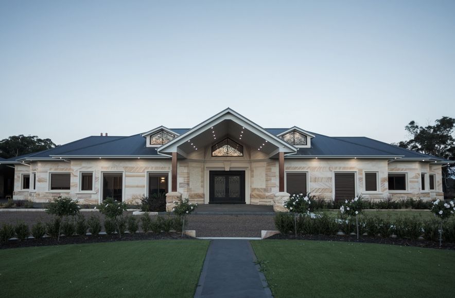 The Rock; Single-storey Neo-colonial Australian Sandstone Farmhouse