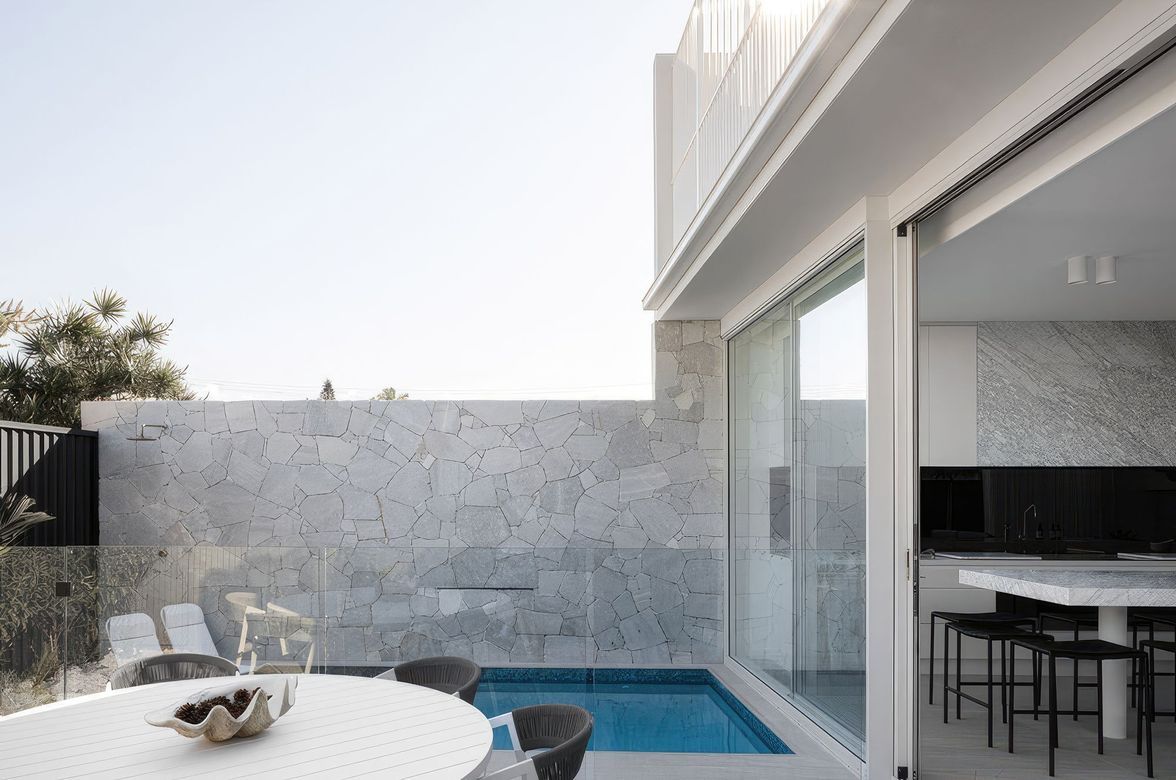 Buddina Duplex