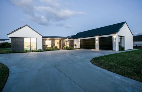 Stylish Executive Living - Cambridge