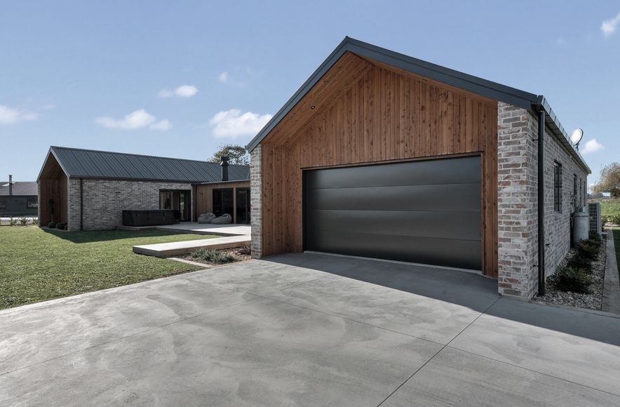 McClure St Pirongia