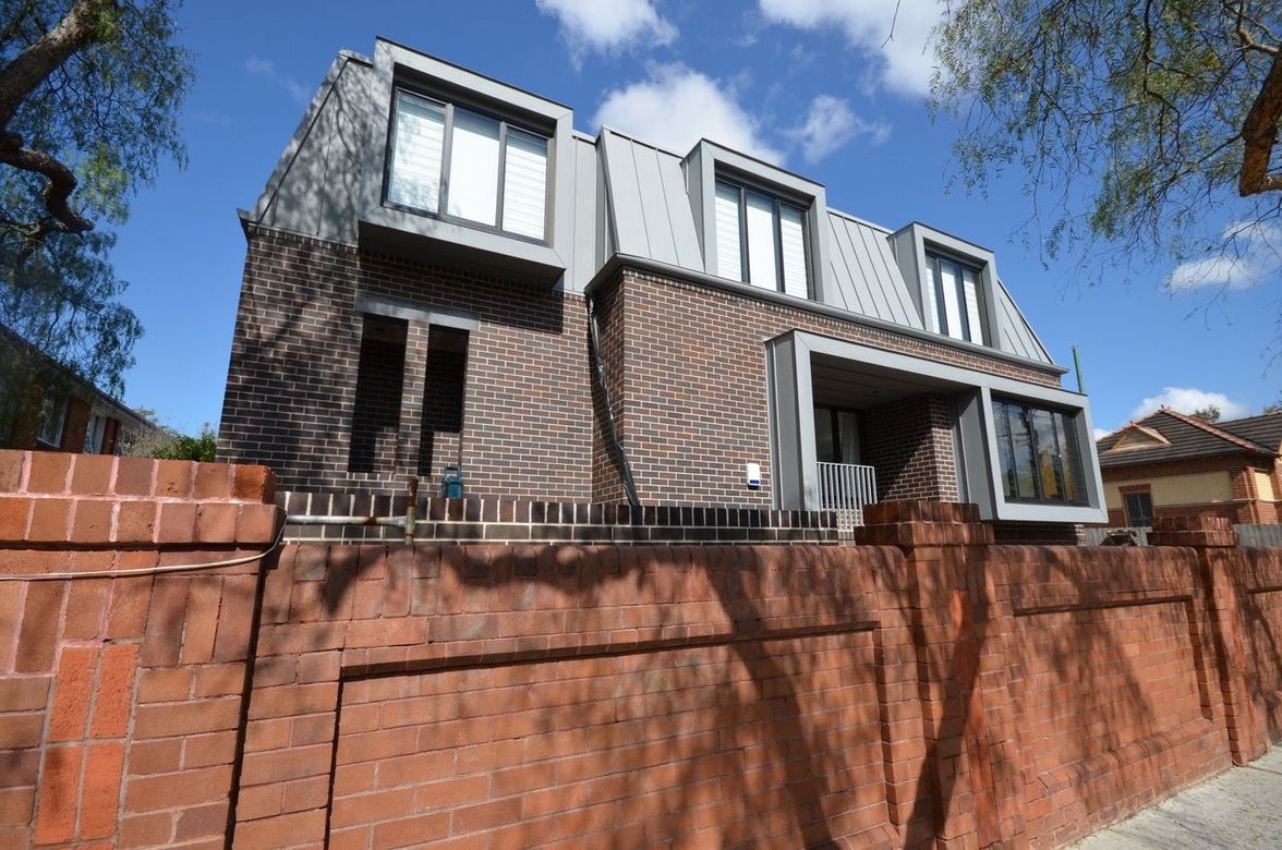 SPS36 House