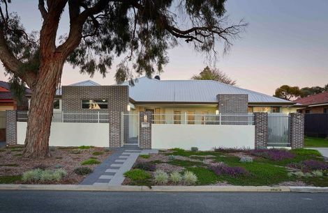 Insulated Garage Door - Winthrop Residence