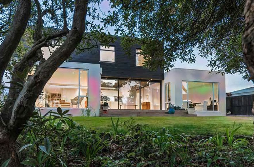 Ellis Residence