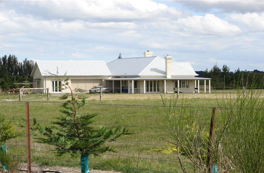 Farmhouse Okuku