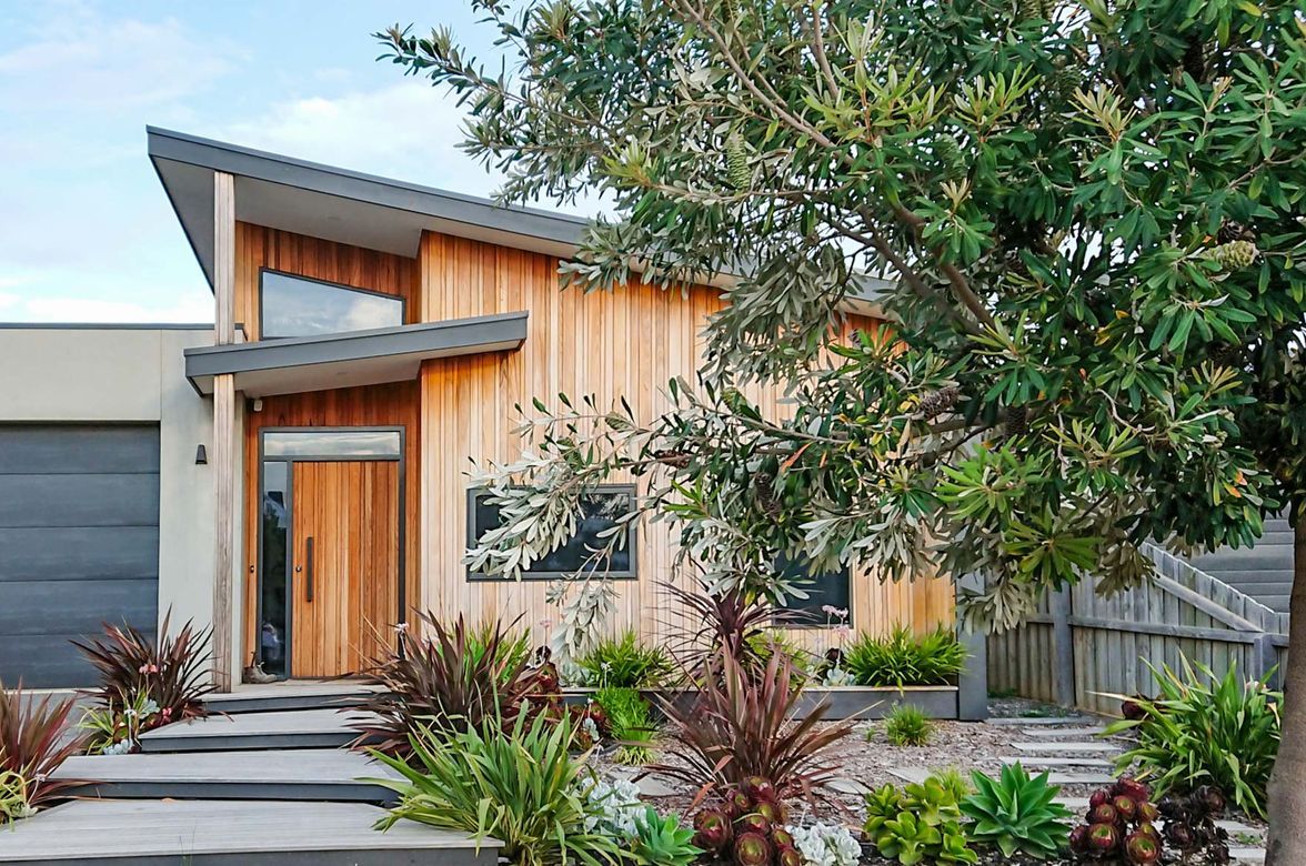 QUINN QUARTERS- Ocean Grove, Victoria