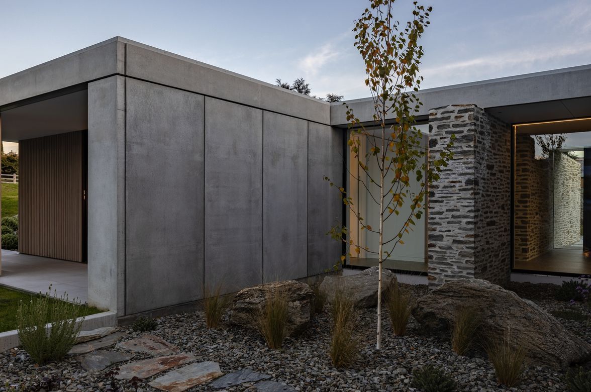 Koroa House