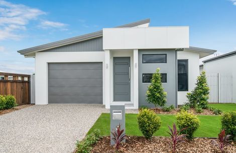 Colorbond Sectional Garage Door - Bohle Plains, Queensland