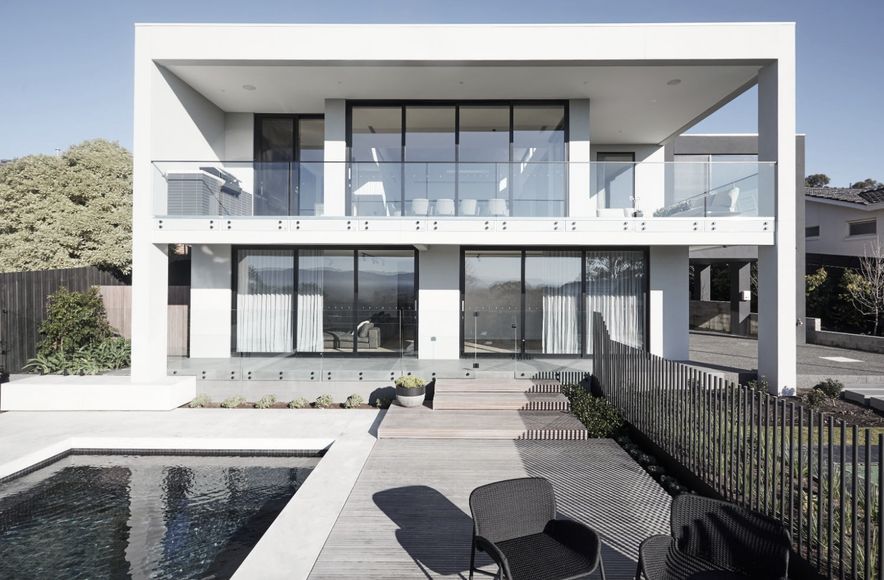 Stirling Residence