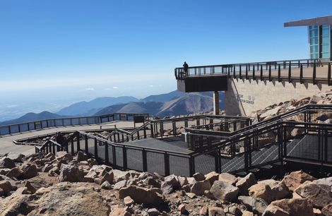 Wire Mesh Balustrades at Mountain Lookout