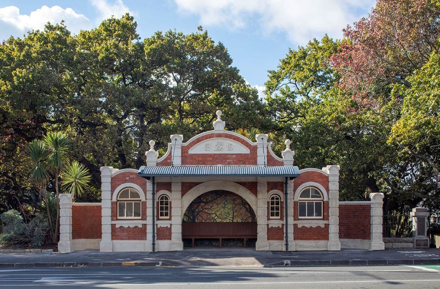 Symonds St Conveniences and Former Tram Shelter