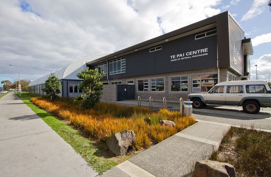 Netball Waitakere