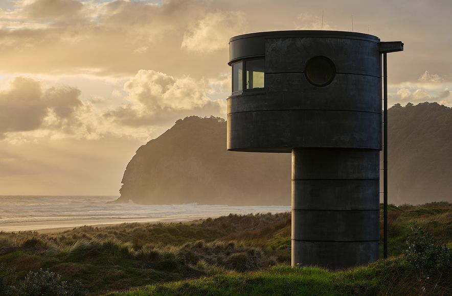 North Piha Surf Lifesaving Tower