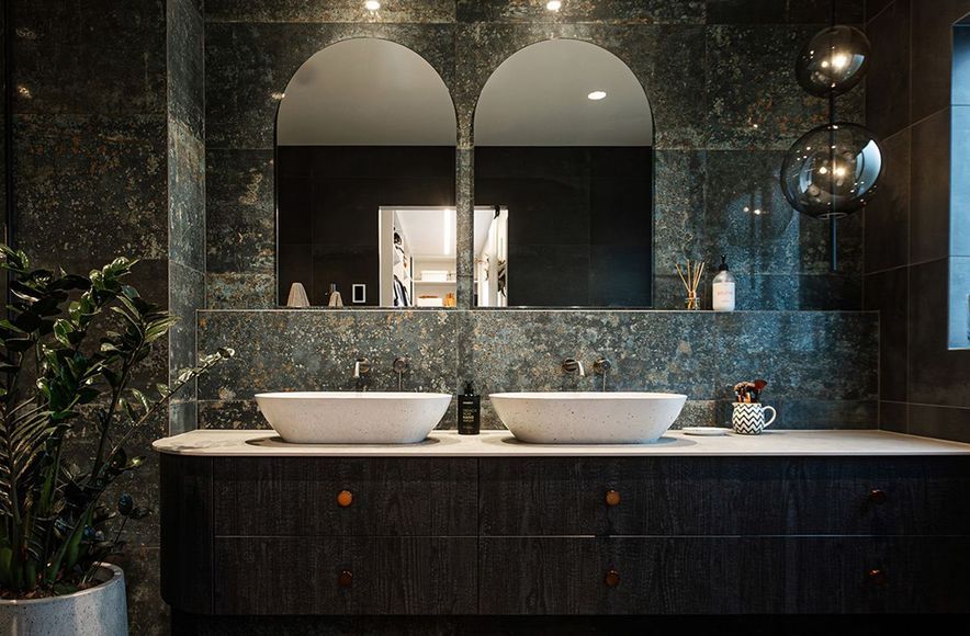 Coombes Master Ensuite