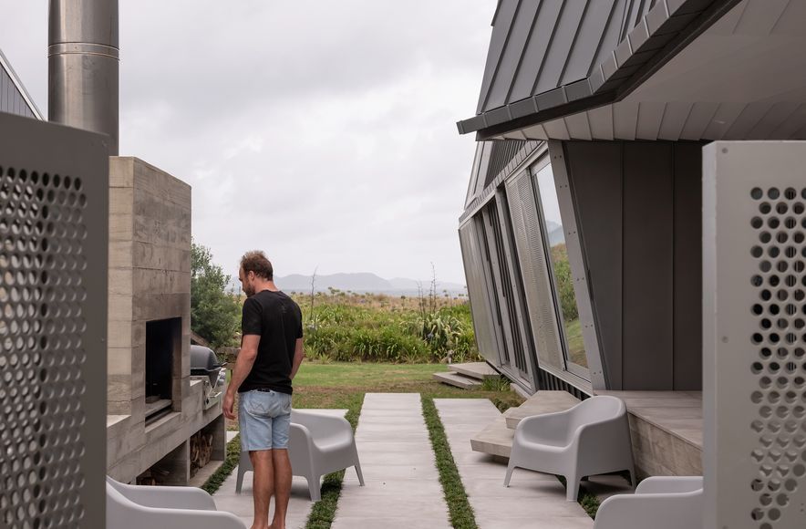 Opito Bay Home