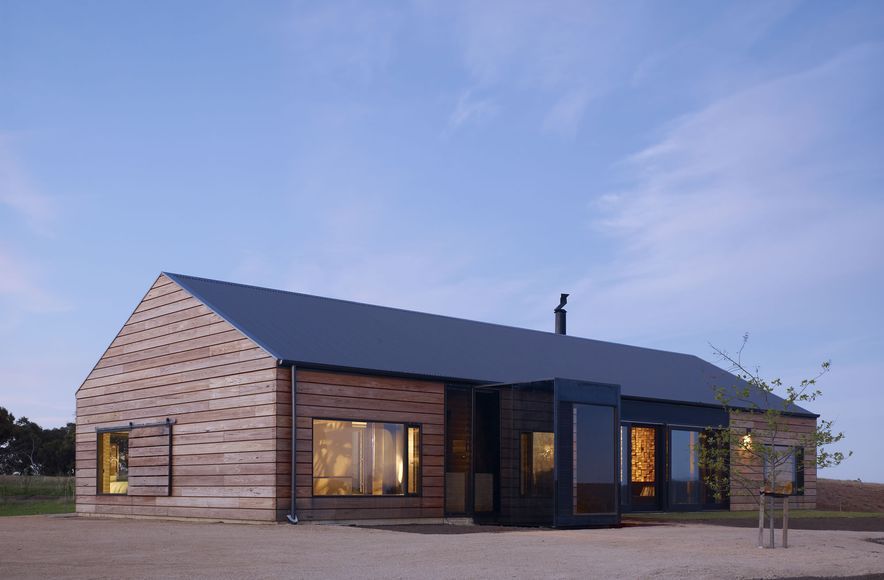 CUTEK® protects timber on an award-winning Aboriginal landmark project in Tasmania, enhancing its natural beauty with eco-friendly CUTEK® Extreme CD50 while ensuring durability in the harsh coastal environment.